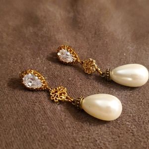 Formal earrings